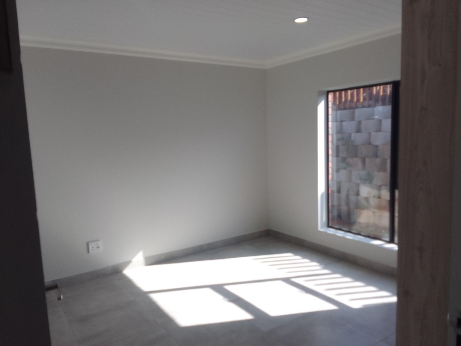 3 Bedroom Property for Sale in Dana Bay Western Cape